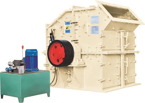 反擊高效細(xì)碎機(jī)